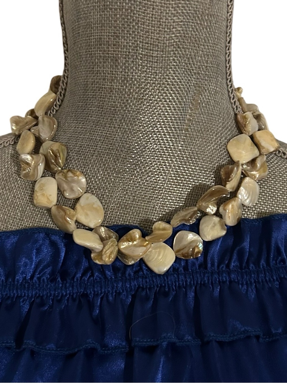 Beige Shell Statement Necklace - NY brand